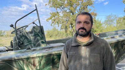 Миколаївським морпіхам передали човен для виконання бойових завдань