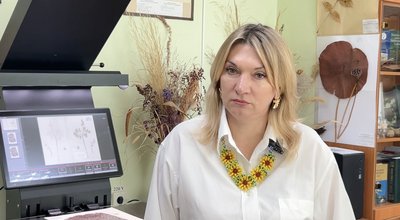На Черкащині оцифровують науковий гербарій, якому 182 роки На Черкащині оцифровують науковий гербарій, якому 182 роки