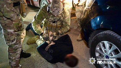 На Одещині викрили нарколабораторію: товар маскували під наповнювач для котячих лотків