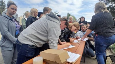 У громаді на Житомирщині люди проводять збори, щоб перейти до ПЦУ