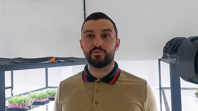 Співзасновник благодійного фонду Славутської громади "Україна. Відроджені з попелу" Петро Бражук Співзасновник благодійного фонду Славутської громади "Україна. Відроджені з попелу" Петро Бражук