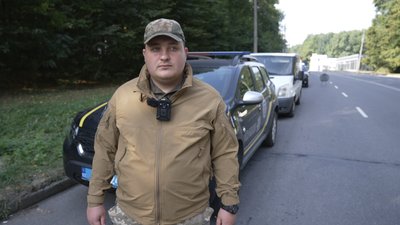 Працівники ТЦК та СП почали використовувати бодікамери: що думають вінничани Працівники ТЦК та СП почали використовувати бодікамери: що думають вінничани