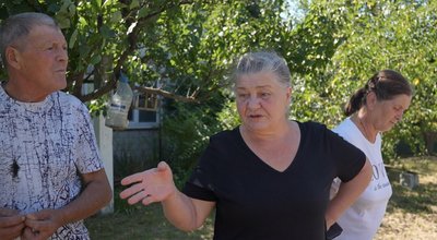 «Цілий рік нам брехали в очі»: жителі Новоселиці хочуть водогін замість дороги «Цілий рік нам брехали в очі»: жителі Новоселиці хочуть водогін замість дороги