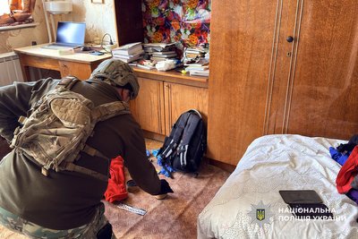 Підпал відділення банку у Черкасах: затримали 20-річного підозрюваного Підпал відділення банку у Черкасах: затримали 20-річного підозрюваного