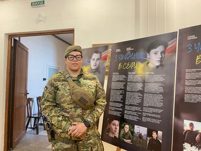 Фотовиставкв "З Україною в серці", добровольці, Тернопіль, ЗСУ, виставка Фотовиставкв "З Україною в серці", добровольці, Тернопіль, ЗСУ, виставка