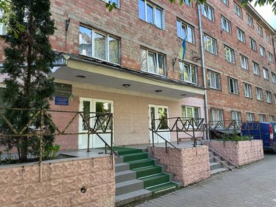 Студенти ЧНУ заявляють, що можуть залишитися без гуртожитків: що кажуть в університеті Студенти ЧНУ заявляють, що можуть залишитися без гуртожитків: що кажуть в університеті