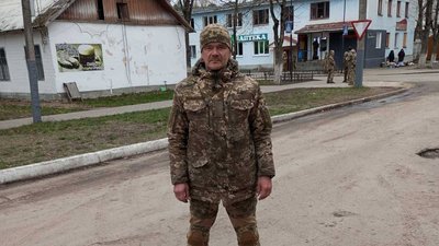 На Чернігівщині 16 квітня попрощалися з чотирма військовими ЗСУ На Чернігівщині 16 квітня попрощалися з чотирма військовими ЗСУ