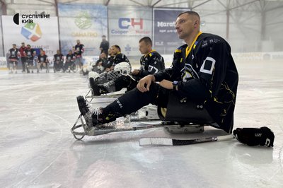 Інклюзивний спорт: у Києві вікрився перший в Україні турнір із парахокею Інклюзивний спорт: у Києві вікрився перший в Україні турнір із парахокею