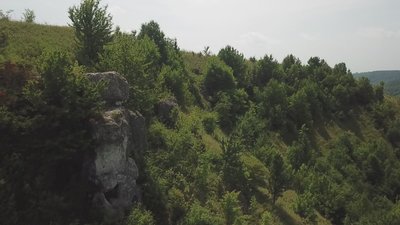 За легендою, дівчину Марусю убили на камені За легендою, дівчину Марусю убили на камені