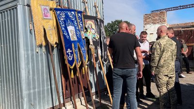 «В них було все разом»: у Козині попрощалися з двоюрідними братами, які загинули на Харківщині «В них було все разом»: у Козині попрощалися з двоюрідними братами, які загинули на Харківщині
