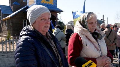"Сподівалися, що він у полоні": у Городні на Чернігівщині попрощалися з прикордонником Сергієм Луговським "Сподівалися, що він у полоні": у Городні на Чернігівщині попрощалися з прикордонником Сергієм Луговським