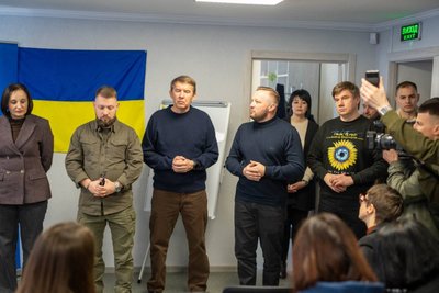 У топі найбагатших нардепів: про роботу і доходи Олега Кулініча з Полтавщини У топі найбагатших нардепів: про роботу і доходи Олега Кулініча з Полтавщини