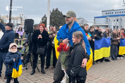 Морпіх Сергій Удут повернувся з полону Морпіх Сергій Удут повернувся з полону