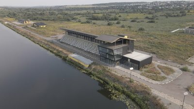 «Водна арена Тернопіль», руйнується і заростає бур'янами, Тернопіль, спорткомплекс, 21 серпня 2026 року «Водна арена Тернопіль», руйнується і заростає бур'янами, Тернопіль, спорткомплекс, 21 серпня 2026 року