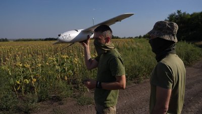 "Багато роботи залишається за кадром". Як екіпаж розвідки ремонтує і запускає БпЛА