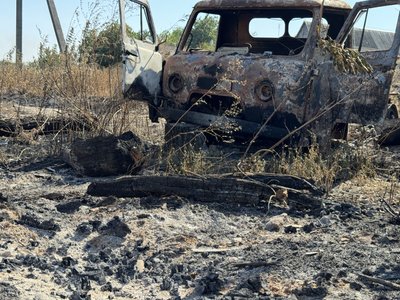 “УАЗ взяв на себе удар і врятував будинок”: життя під обстрілами у Великій Писарівці