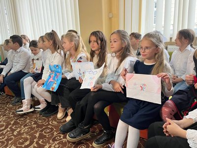 В Ужгороді письменник Олександр Гаврош презентував книгу "Фортель і Мімі" В Ужгороді письменник Олександр Гаврош презентував книгу "Фортель і Мімі"