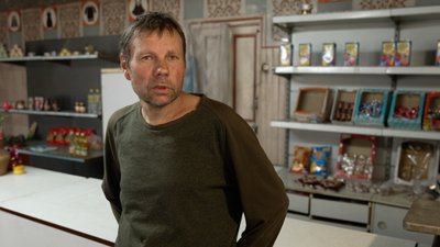 Як живе покинуте після аварії на ЧАЕС село Редьківка, з якого люди переїхали ближче до Чернігова Як живе покинуте після аварії на ЧАЕС село Редьківка, з якого люди переїхали ближче до Чернігова
