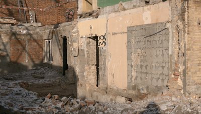 Продовжують будівництво попри суди: в Черкасах реконструюють "будинок з грифонами" Продовжують будівництво попри суди: в Черкасах реконструюють "будинок з грифонами"