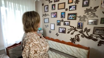 "Поставила все на дітей – і не шкодую": жителька Гнідинців, що на Чернігівщині отримала звання "Мати-героїня" "Поставила все на дітей – і не шкодую": жителька Гнідинців, що на Чернігівщині отримала звання "Мати-героїня"
