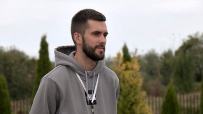 Як українці виїжджають з окупованих територій: перетин кордону і транзитний центр на Волині Як українці виїжджають з окупованих територій: перетин кордону і транзитний центр на Волині