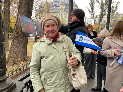 "Чекаємо на звільнення лівобережжя". У Одесі відбулась акція до другої річниці звільнення Херсона "Чекаємо на звільнення лівобережжя". У Одесі відбулась акція до другої річниці звільнення Херсона