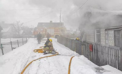 Під час гасіння пожежі у Дубні на Рівненщині вогнеборці виявили тіло жінки Під час гасіння пожежі у Дубні на Рівненщині вогнеборці виявили тіло жінки