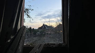 Росія вдарила КАБами по Київському району Харкова 26 вересня: є поранені Росія вдарила КАБами по Київському району Харкова 26 вересня: є поранені