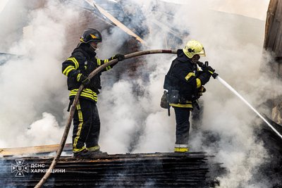 Росіяни вдарили по підприємству у Рогані під Харковом дроном вранці 26 серпня 2026 року Росіяни вдарили по підприємству у Рогані під Харковом дроном вранці 26 серпня 2026 року