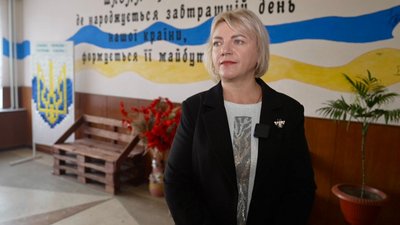 Наталія Храпцьо, школа в Залізцях Наталія Храпцьо, школа в Залізцях