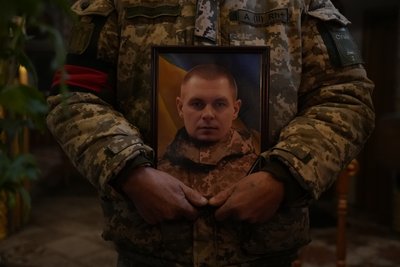 У Сумах попрощалися з Дмитром Шерстюком, що загинув на курському напрямку У Сумах попрощалися з Дмитром Шерстюком, що загинув на курському напрямку