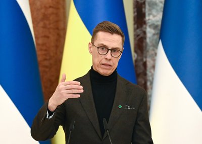 Зеленський проводить розмови з партнерами після заяви Трампа про зустріч з Путіним на Алясці Зеленський проводить розмови з партнерами після заяви Трампа про зустріч з Путіним на Алясці