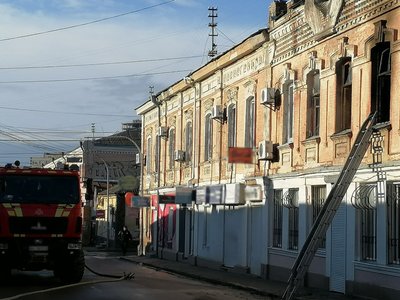 У Кропивницькому горіла будівля в центрі міста. Є загиблі У Кропивницькому горіла будівля в центрі міста. Є загиблі