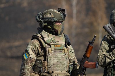 "Щоб мотивувати людей, їм треба дати вибір". Історія Назара Семенина, який боронить кордони Сумщини "Щоб мотивувати людей, їм треба дати вибір". Історія Назара Семенина, який боронить кордони Сумщини