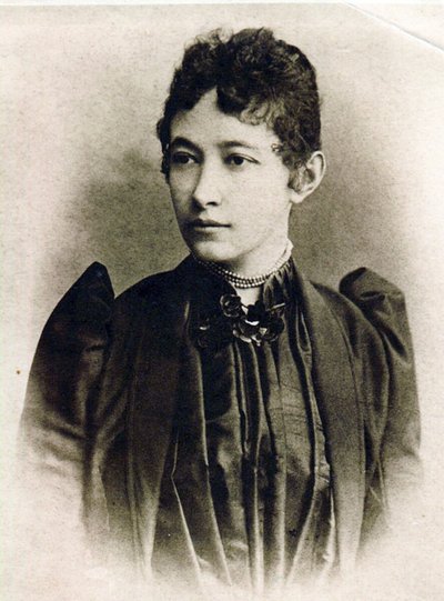 «Мило мені з дітьми в клясі»: історія вчителювання письменниці Уляни Кравченко «Мило мені з дітьми в клясі»: історія вчителювання письменниці Уляни Кравченко