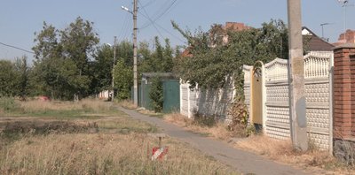 На вулиці Київське Шосе у Полтаві не чистять каналізацію чому саме На вулиці Київське Шосе у Полтаві не чистять каналізацію чому саме