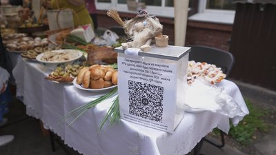 Під час благодійного ярмарку у Вінниці зібрали 20 тисяч гривень Під час благодійного ярмарку у Вінниці зібрали 20 тисяч гривень