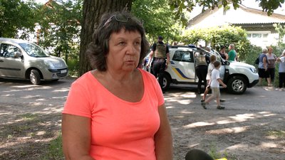 Місцева жителька мікрорайону Зарічне у Чернігові Олена Загородня про відключення води Місцева жителька мікрорайону Зарічне у Чернігові Олена Загородня про відключення води
