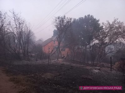 У селі Дубівці Дергачівської громади масштабна пожежа після російського обстрілу, 1 жовтня 2024 року У селі Дубівці Дергачівської громади масштабна пожежа після російського обстрілу, 1 жовтня 2024 року