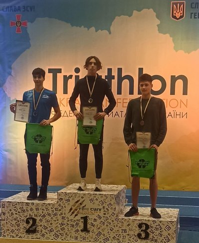 Спортсмени з Житомирщини здобули шість медалей на чемпіонаті з триатлону Спортсмени з Житомирщини здобули шість медалей на чемпіонаті з триатлону