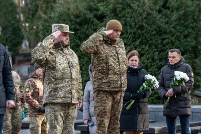 Вшанування Героїв Небесної Сотні на Личаківському цвинтарі, 21 листопада 2024 Вшанування Героїв Небесної Сотні на Личаківському цвинтарі, 21 листопада 2024