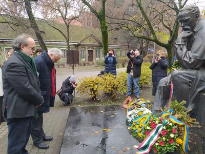 Угорщина, будапешт, пам'ятник шевченку в угорщині Угорщина, будапешт, пам'ятник шевченку в угорщині