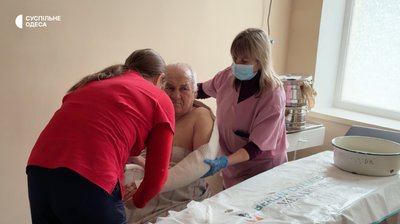Подільськ у льоду: місцеві травмуються на крижаних поверхнях