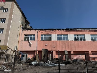 "Безсонна ніч, на корвалолі, на пігулках". Мешканці Шостки розповіли про нічний удар по місту "Безсонна ніч, на корвалолі, на пігулках". Мешканці Шостки розповіли про нічний удар по місту