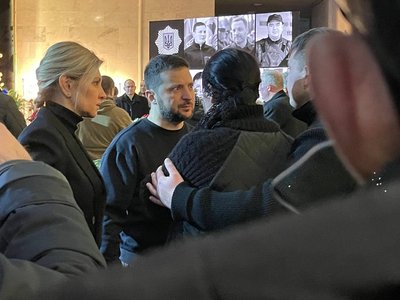 Володимир та Олена Зеленські на церемонії прощання з керівництвом МВС