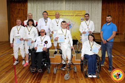 У Рівному вперше відбувся чемпіонат області з фехтування на візках У Рівному вперше відбувся чемпіонат області з фехтування на візках