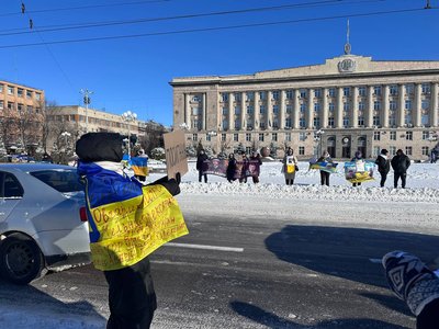 "Не мовчи — полон вбиває" "Не мовчи — полон вбиває"