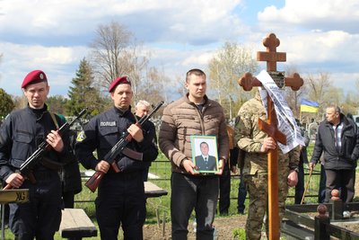 На Полтавщині попрощалися з майором поліції Володимиром Хімічем