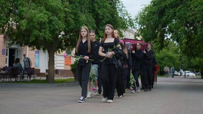 "До реформи це відношення не має". Створення сумського ліцею № 33: чому батьки та викладачі проти "До реформи це відношення не має". Створення сумського ліцею № 33: чому батьки та викладачі проти