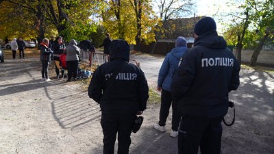 У Дніпрі автівка збила школярів: одна дитина загинула У Дніпрі автівка збила школярів: одна дитина загинула